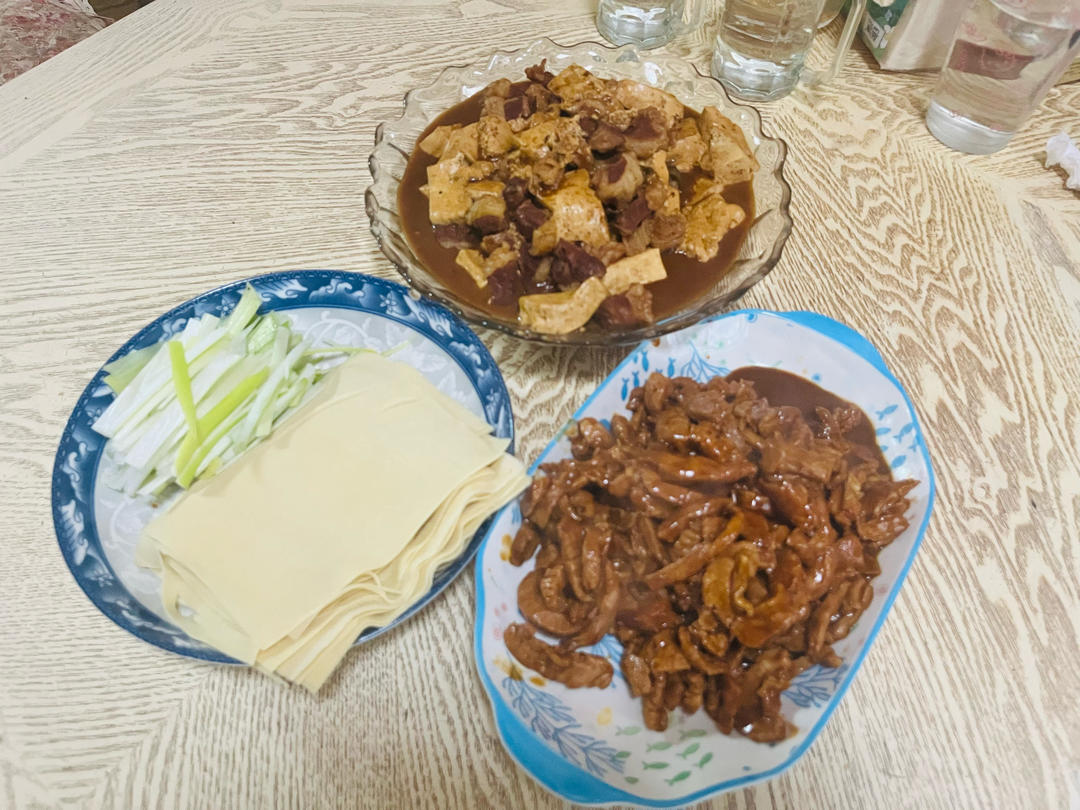 京酱肉丝