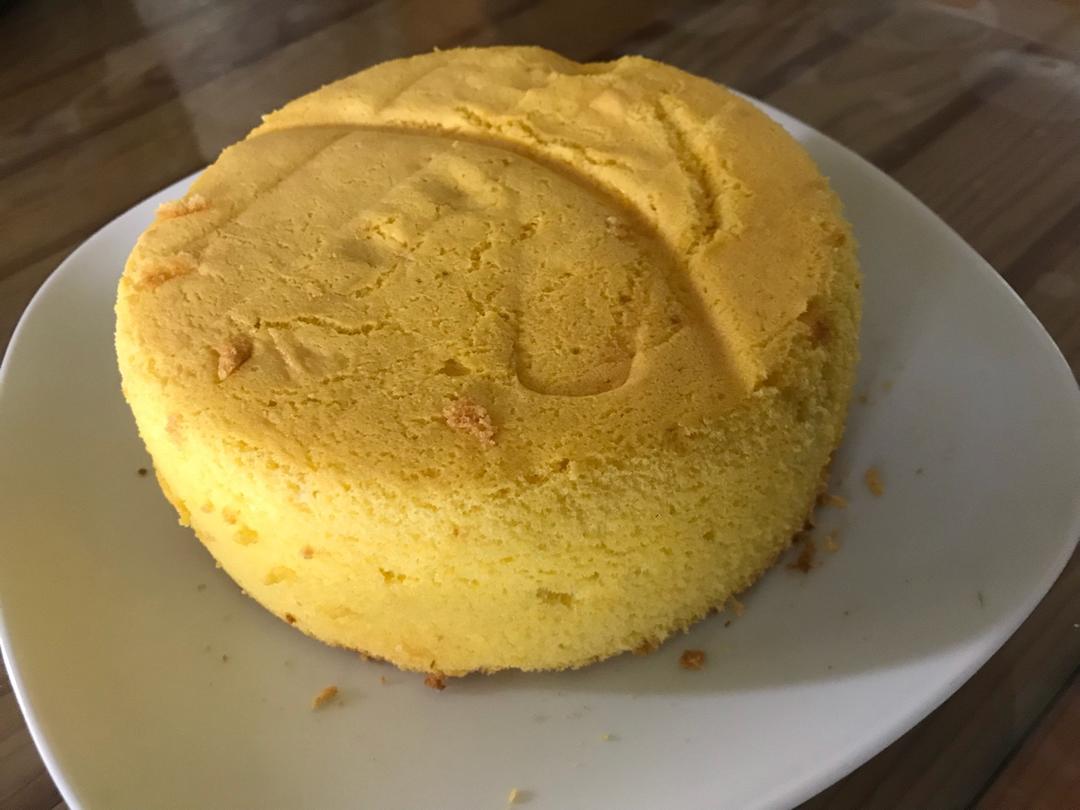 烤箱做蛋糕（戚风蛋糕的做法）