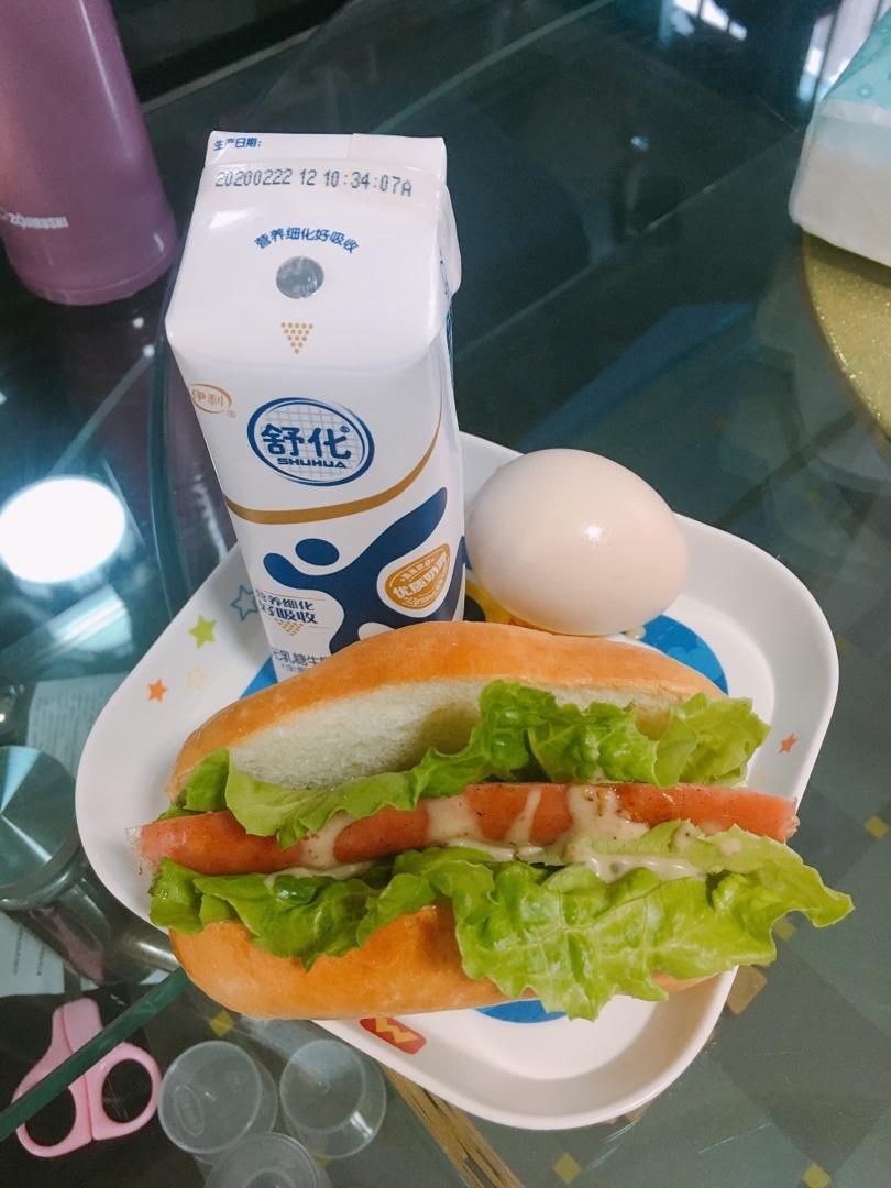 迷你热狗面包胚