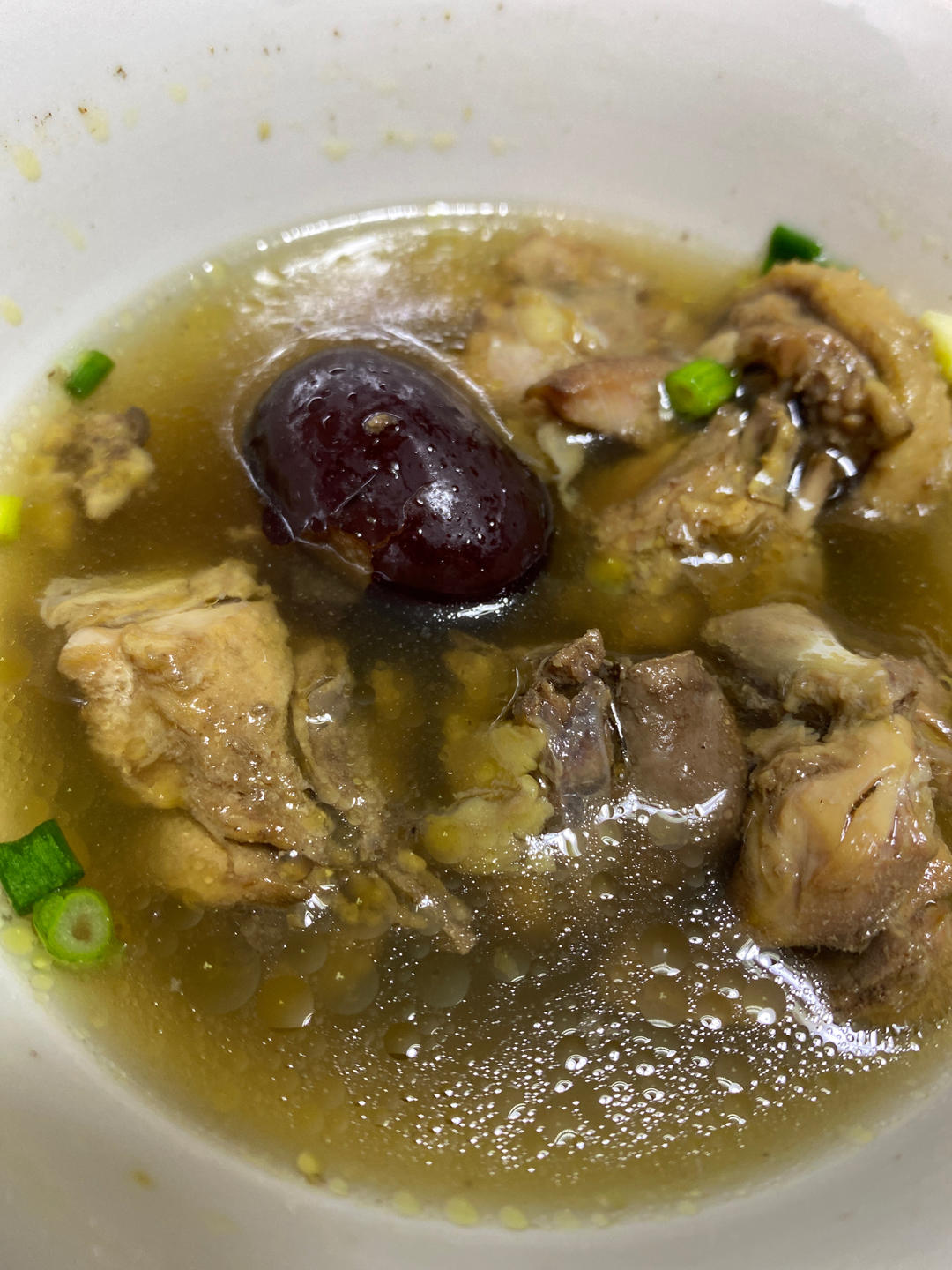 香菇炖鸡汤