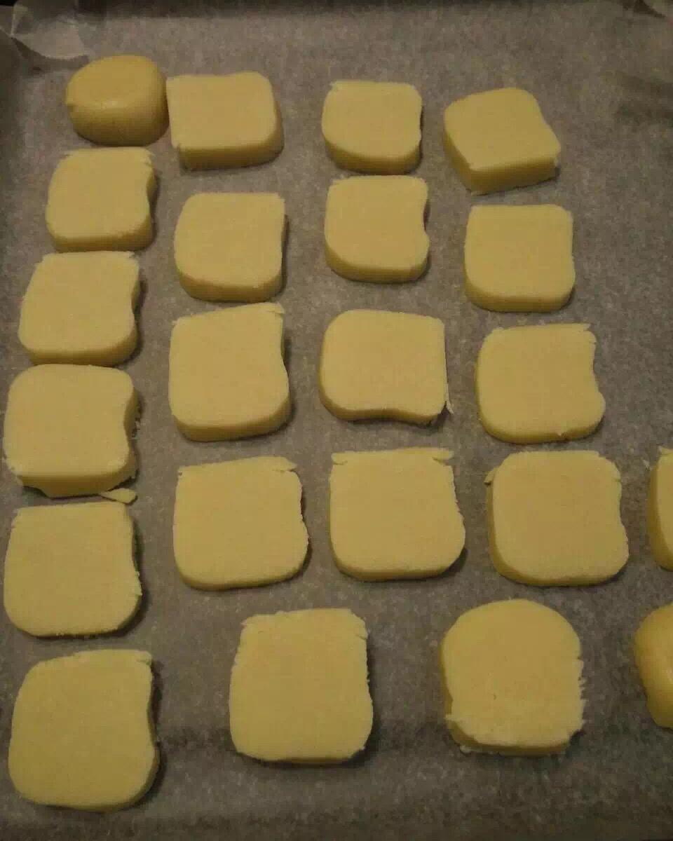炼乳饼干
