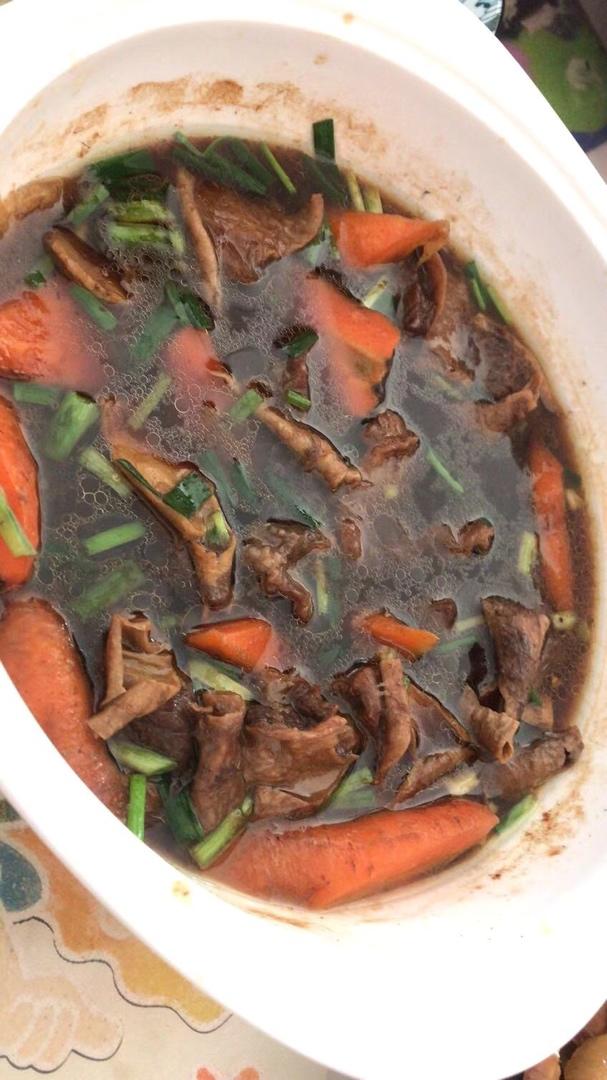 番茄炖牛腩