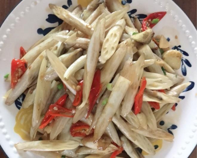 简单易上手酸辣藕尖