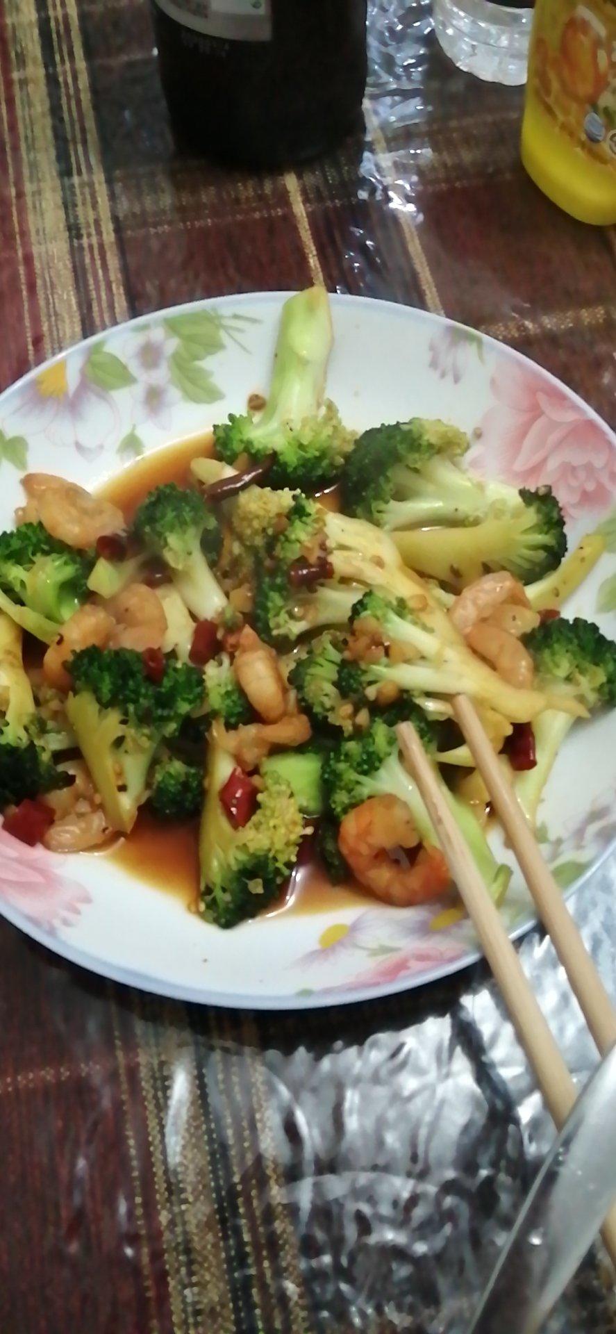 低脂低卡减脂餐～黑椒虾仁西兰花
