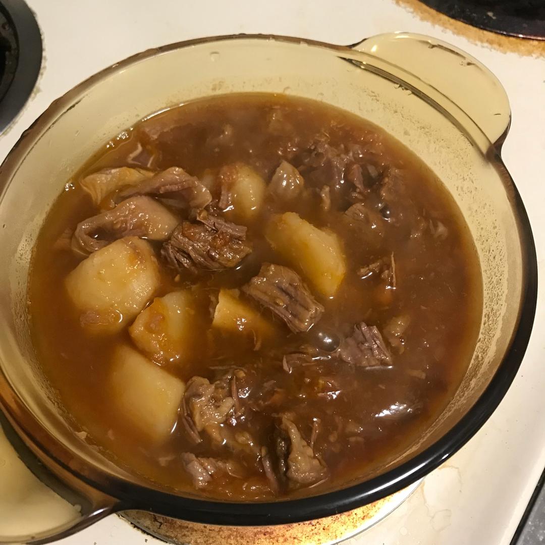 番茄土豆炖牛腩