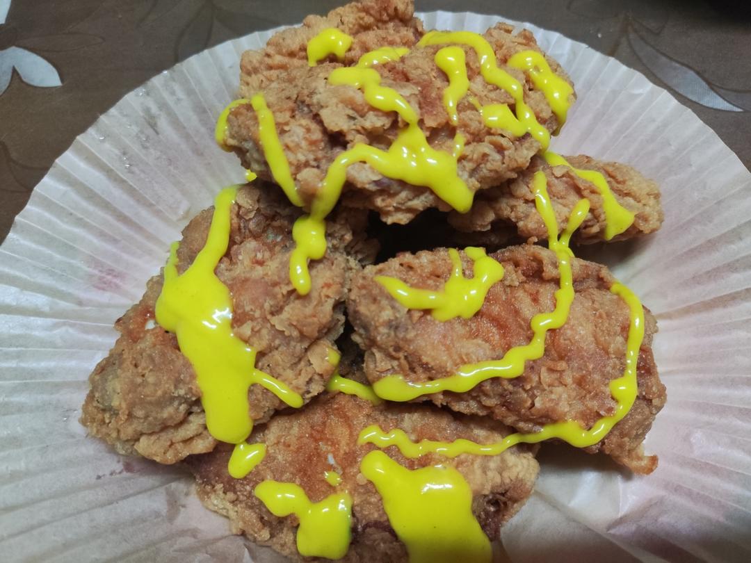 肯德基炸鸡翅（外酥里嫩又多汁）