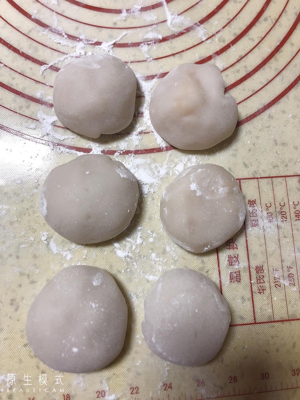 蜜桃糯米糍