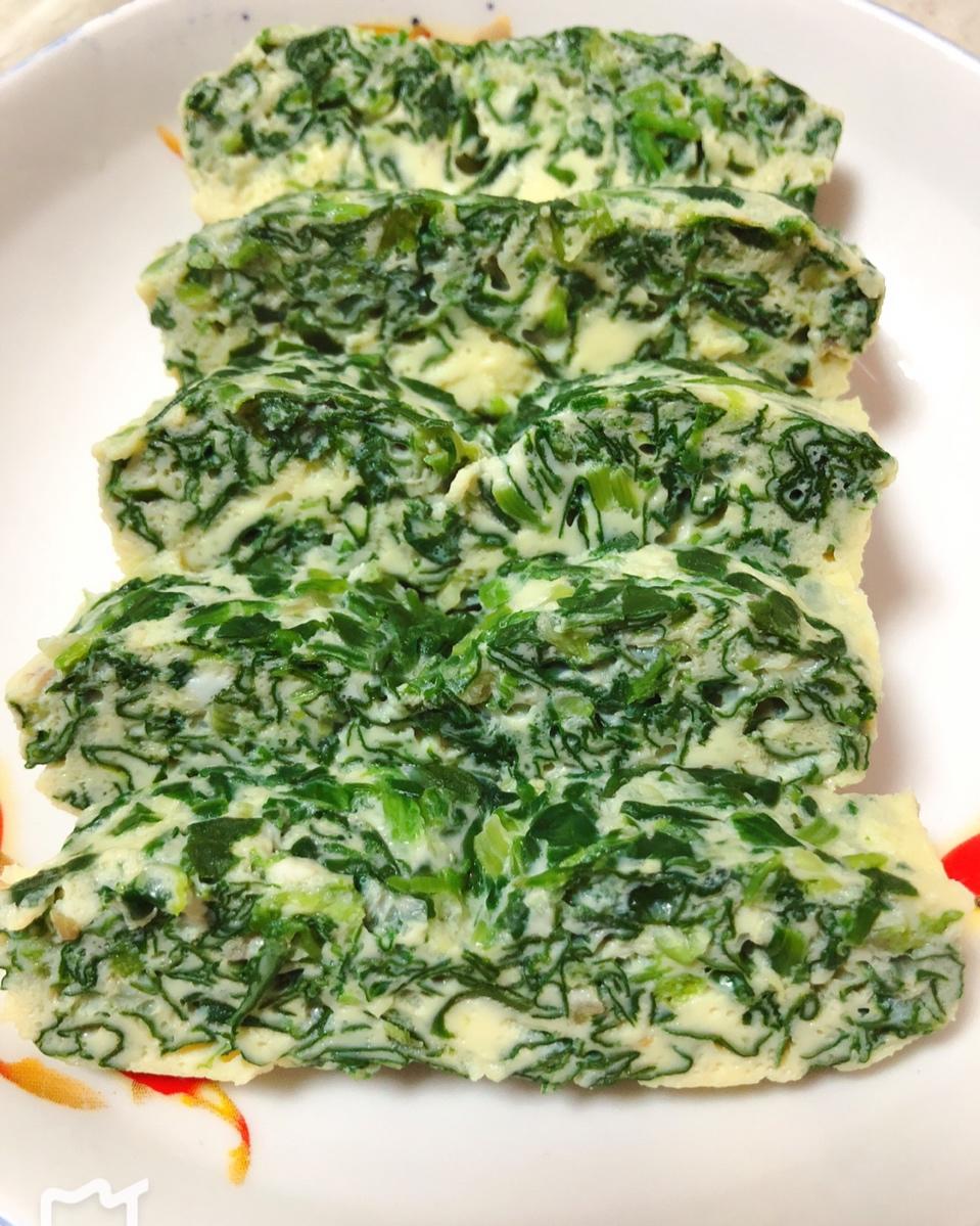 蘸汁菠菜鸡蛋糕——春季养生多吃菠菜