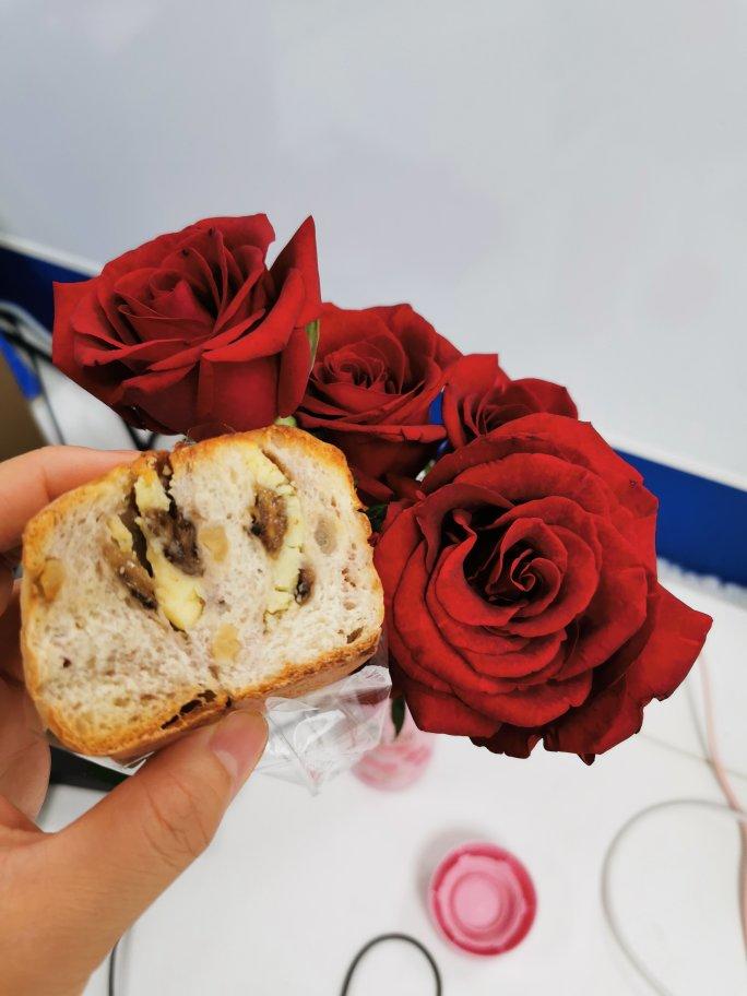 核桃香蕉奶油-《日本专卖店的话题贝果》