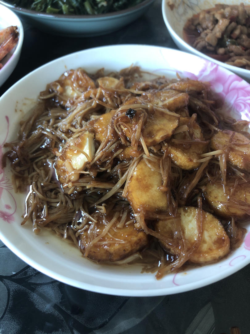 金针菇日本豆腐煲制作方法 方便又好吃 下饭菜 全家喜欢 做法简单