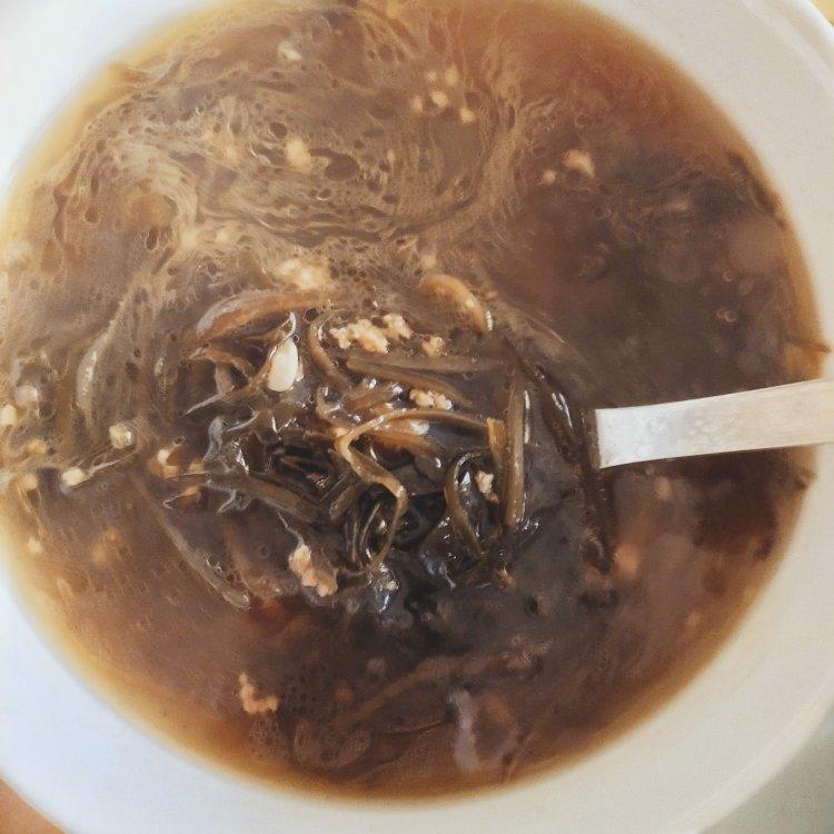韩国海带汤（미역국）