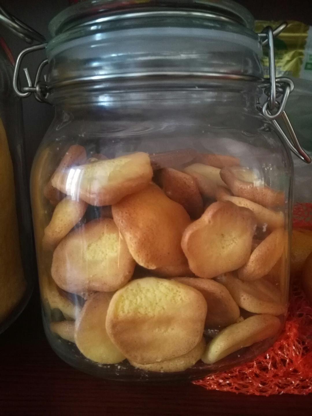 简便的鸡蛋饼干，特别适合小孩子吃