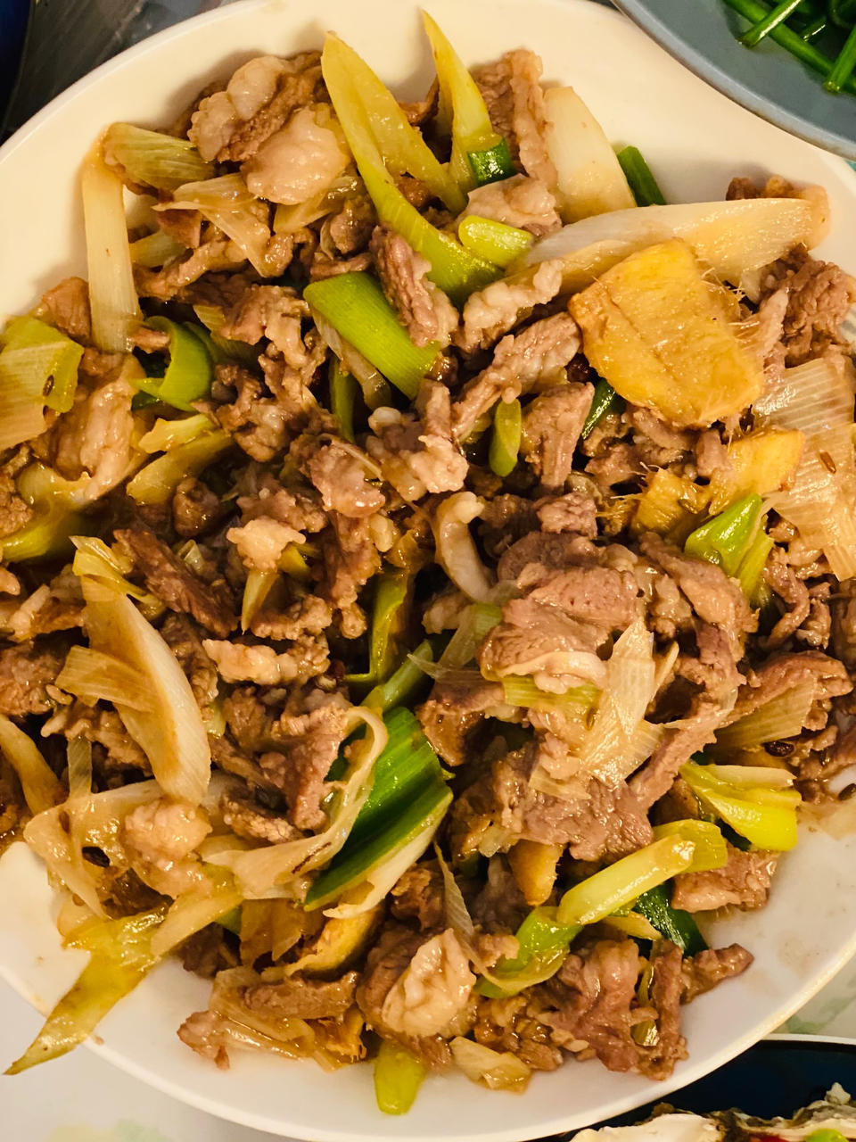 炒了20多年的葱爆羊肉