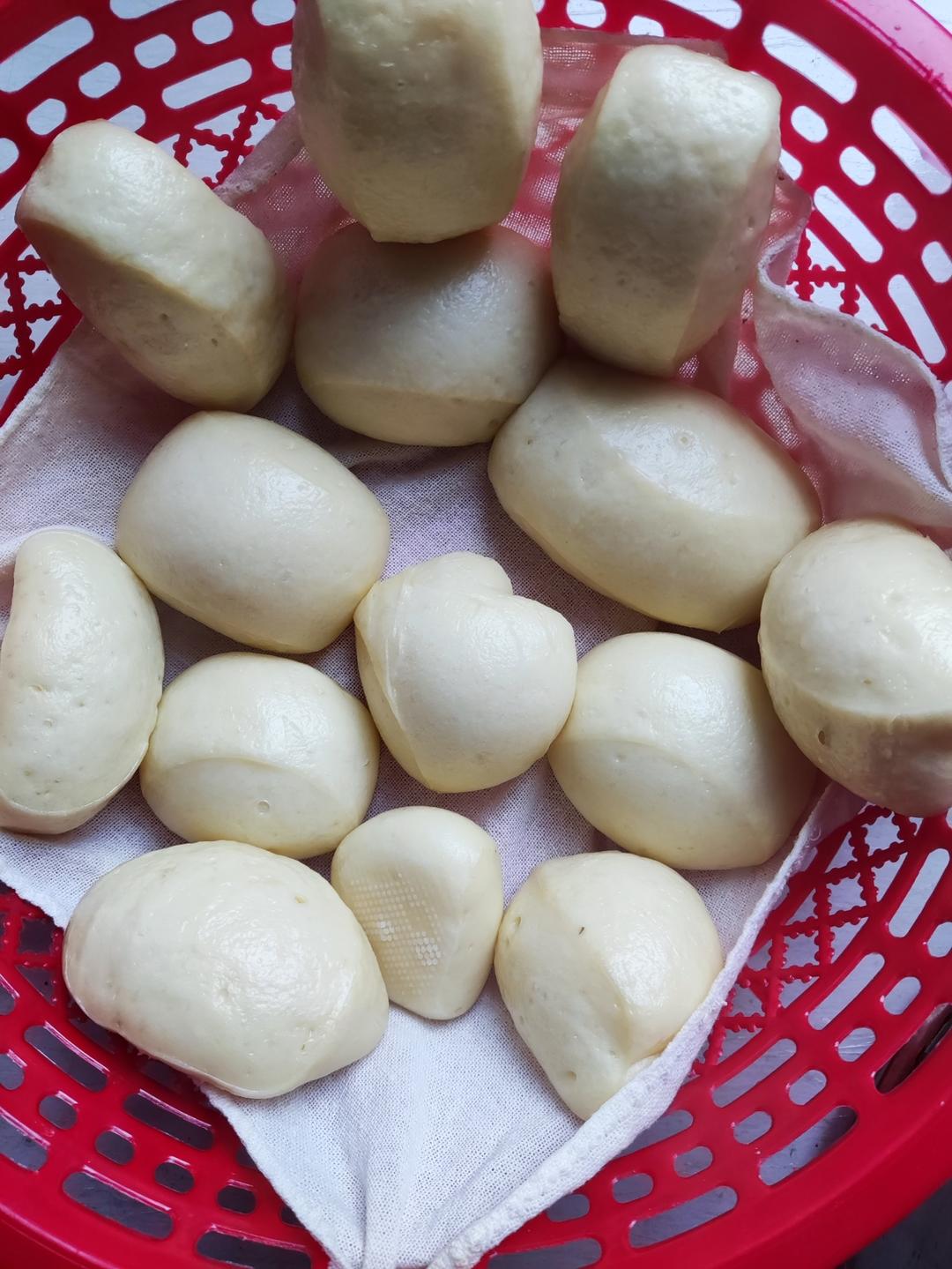 一发奶香小馒头，口感特别好！