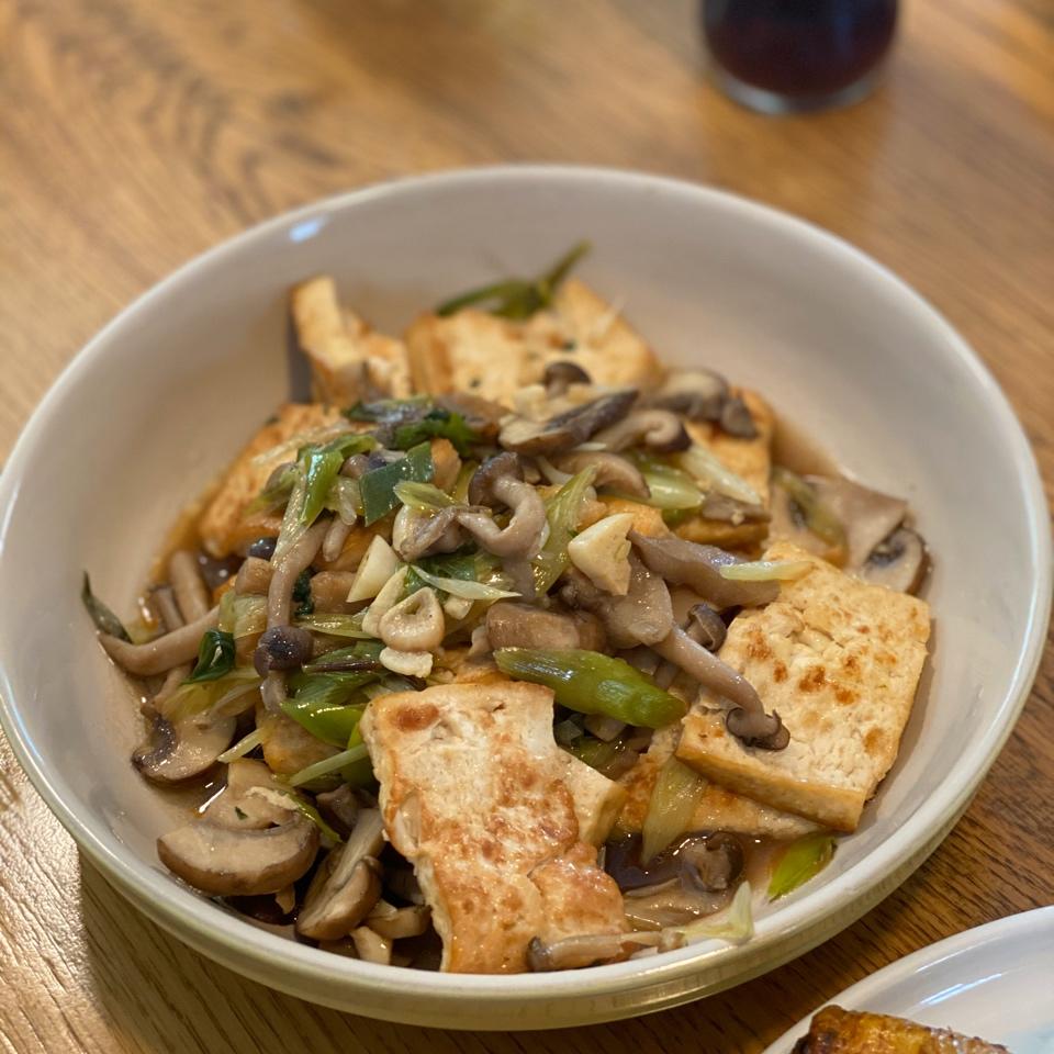 蘑菇烧豆腐