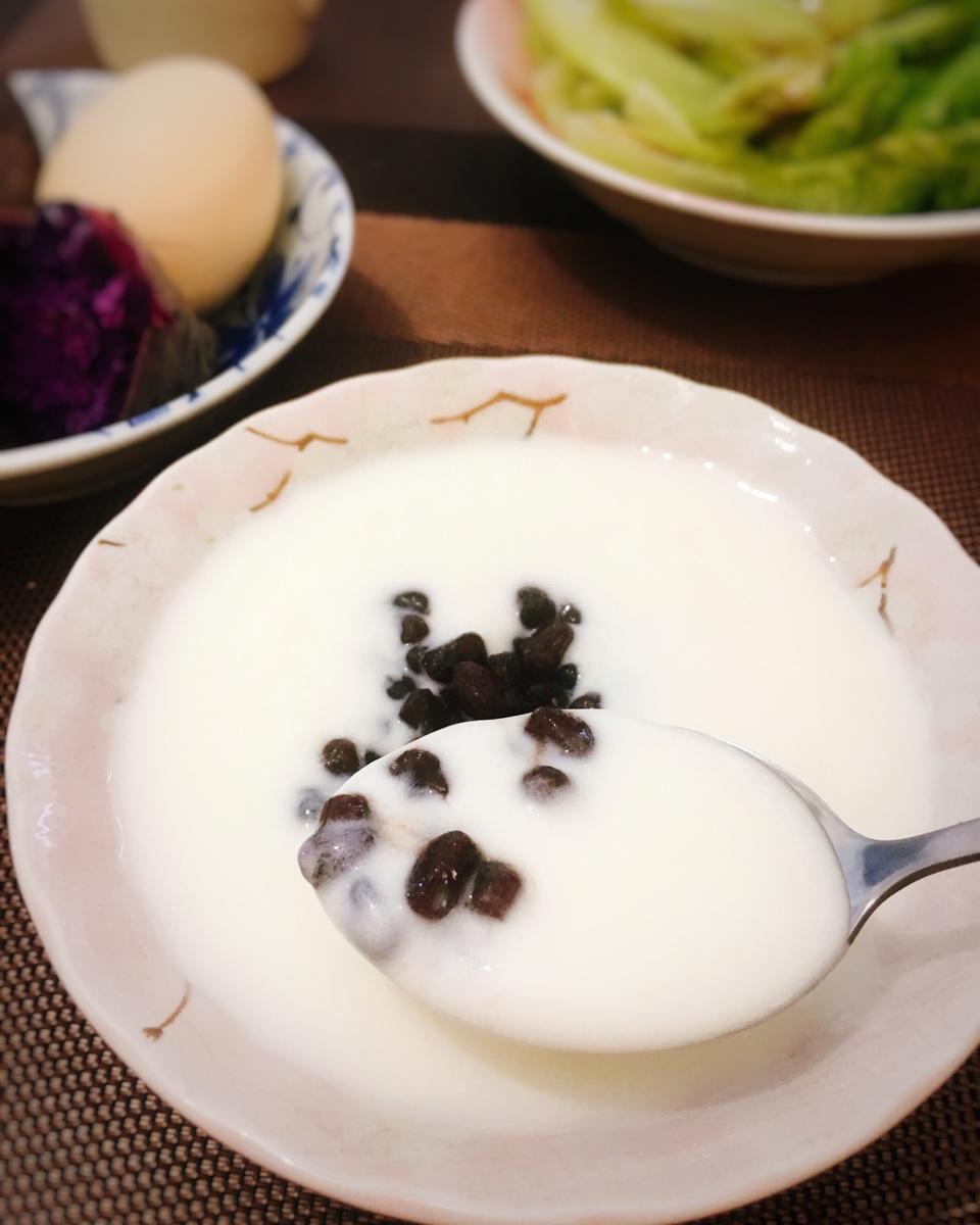 简单自制酸奶（面包机版）
