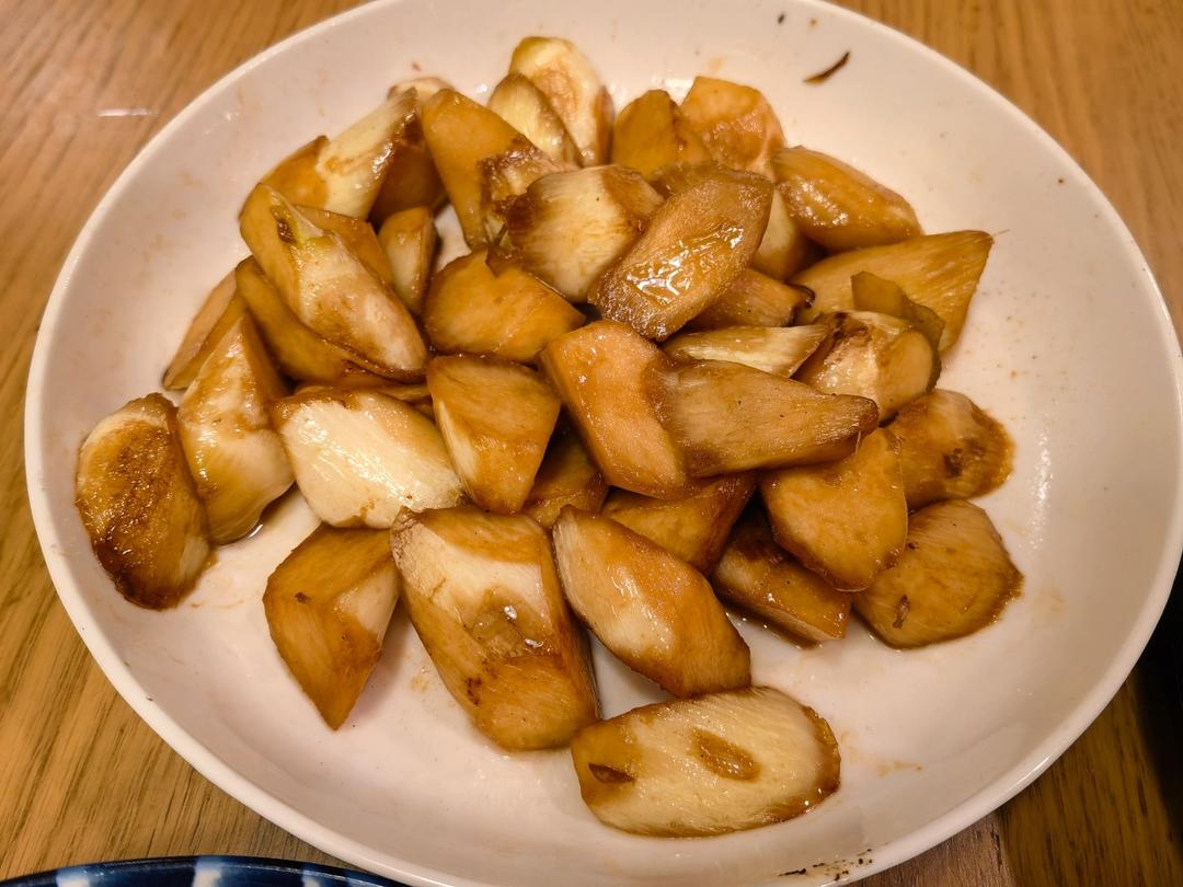 油焖茭白