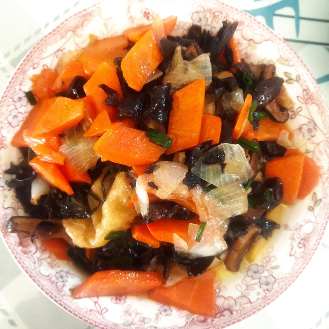 素炒油面筋(素菜)