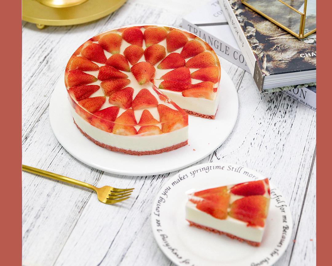 红遍全网的草莓芝士水晶蛋糕!这个夏天,教你秘方在家做!的做法