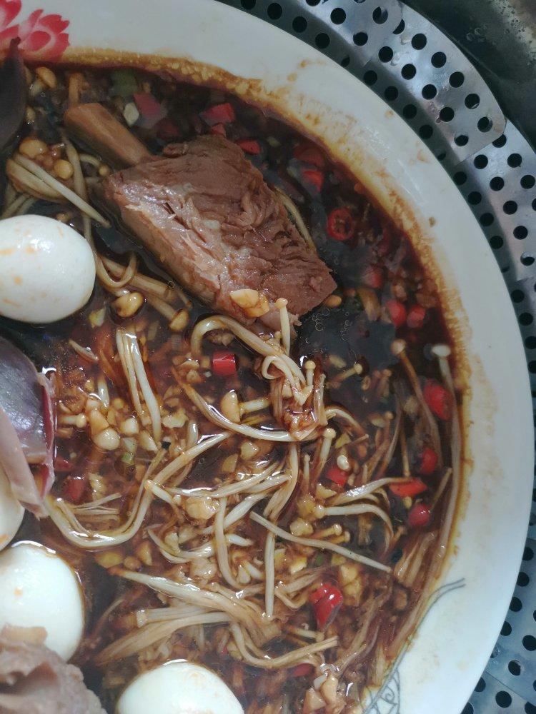 蒜蓉金针菇，简单快手的下饭神菜