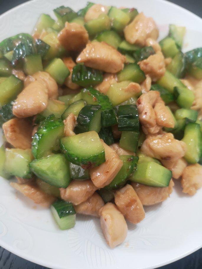 ㊙️减脂餐，黄瓜鸡胸肉丁！好吃不长胖
