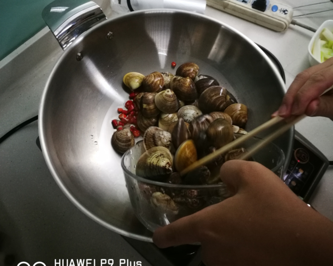 健厨宝健锅～辣炒白蛤的做法 步骤3