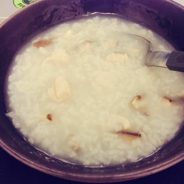 香菇鸡肉粥