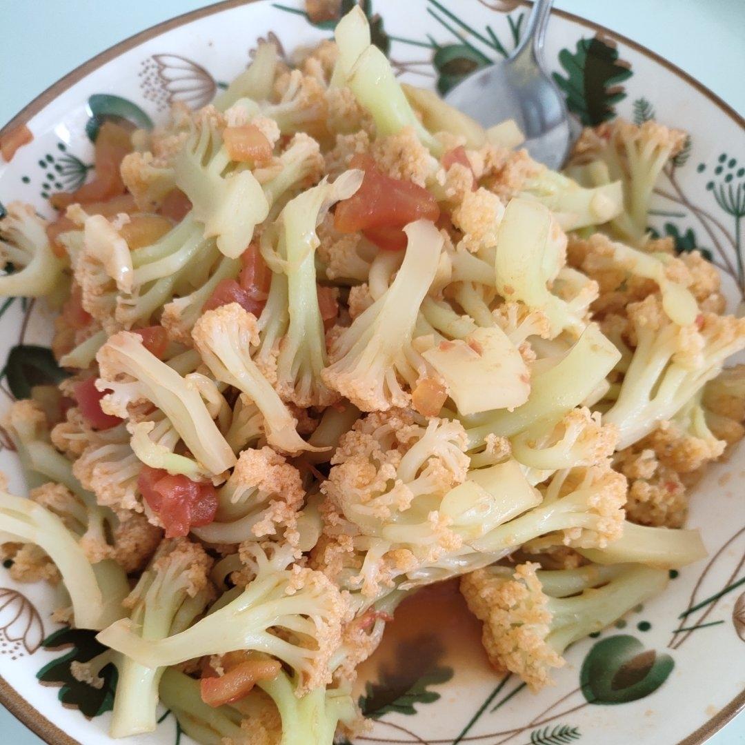 有机花菜炒西红柿