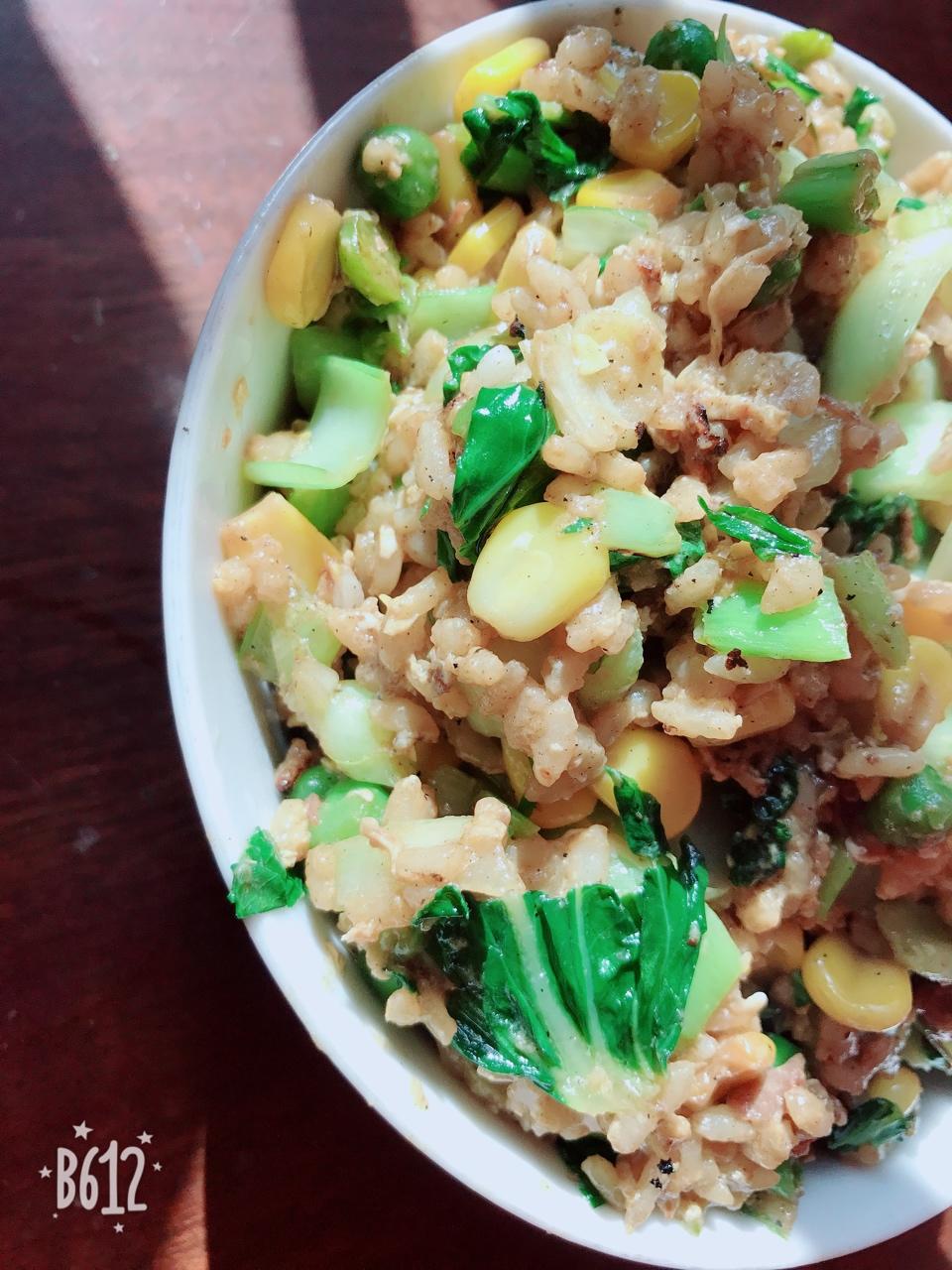 误打误撞超级好吃的胡乱炒饭(一人份)