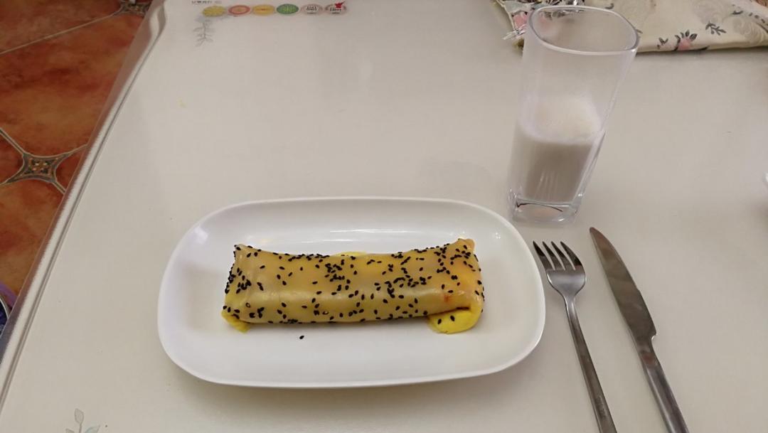 1碗面粉，1个鸡蛋，教你在家做不一样的早餐，实在太好吃了