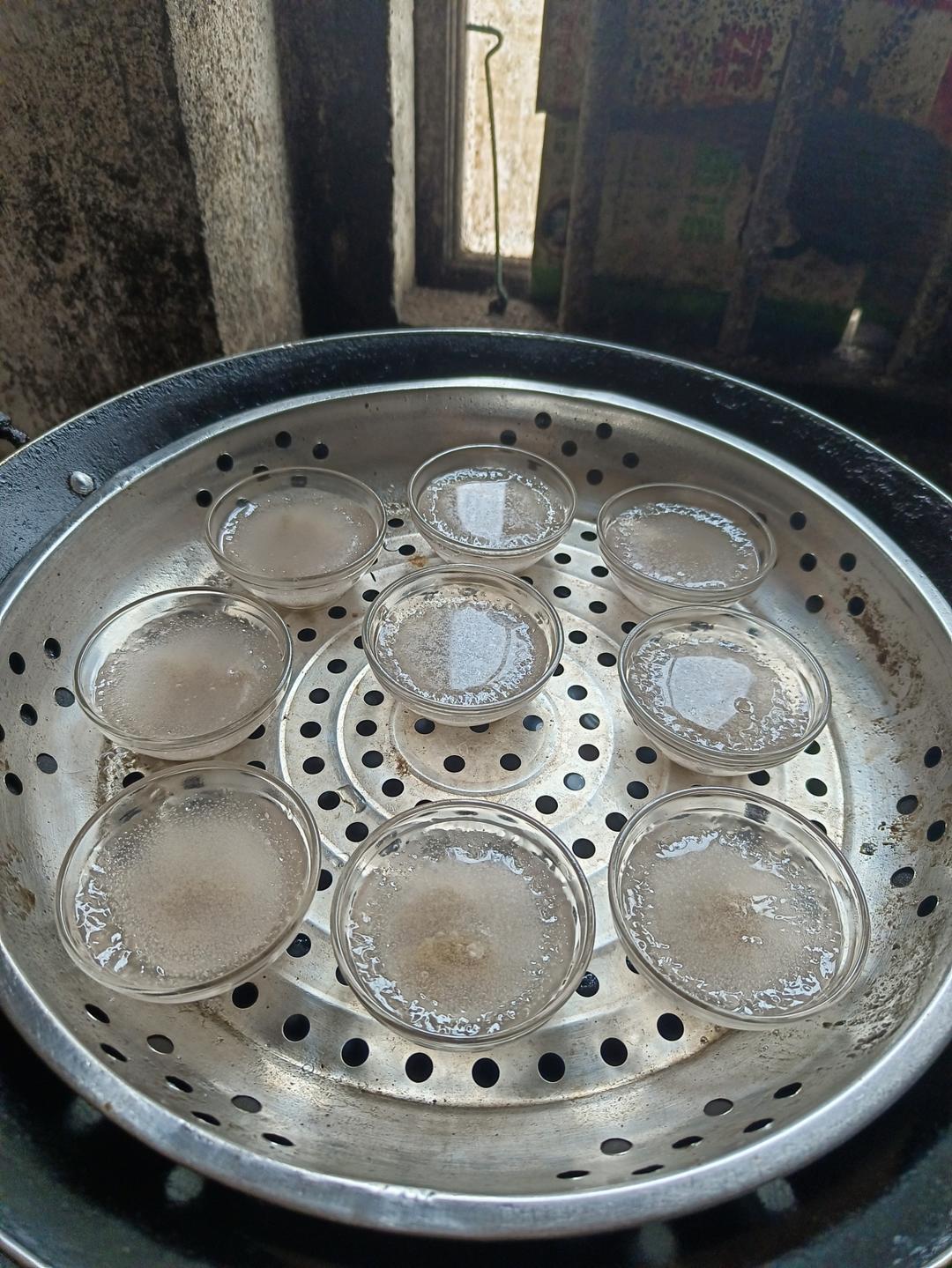 一学就会摆摊的钵仔糕