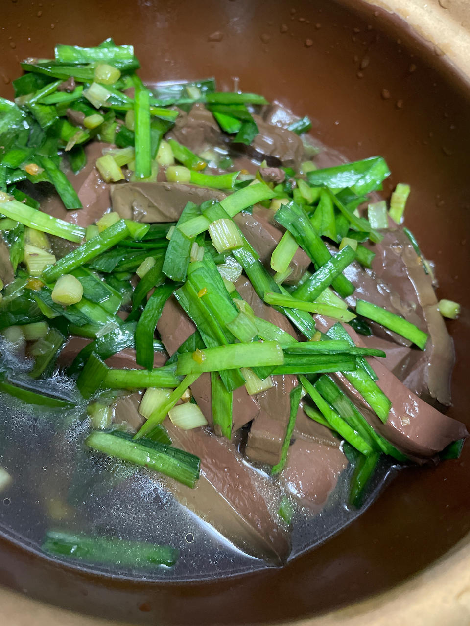韭菜烧鸭血