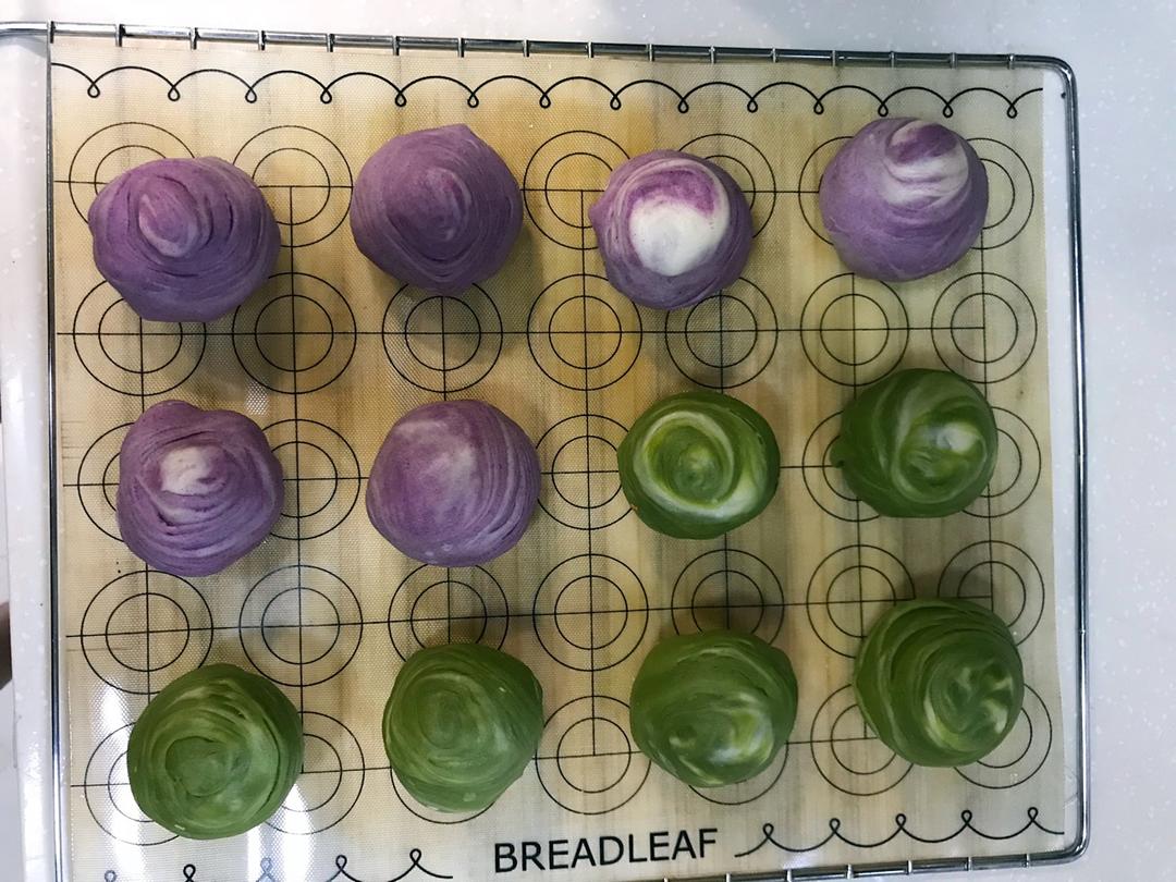 蛋黄酥~紫薯、抹茶、原味~花好月圆，中秋快乐~内附一次做六色蛋黄酥方法~