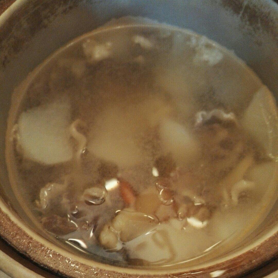 冬日御寒羊肉汤