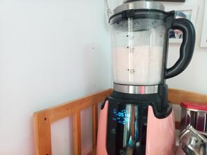 纯手工椰奶（新鲜椰子）的做法 步骤3