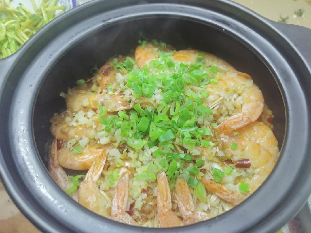 蒜蓉粉丝虾煲