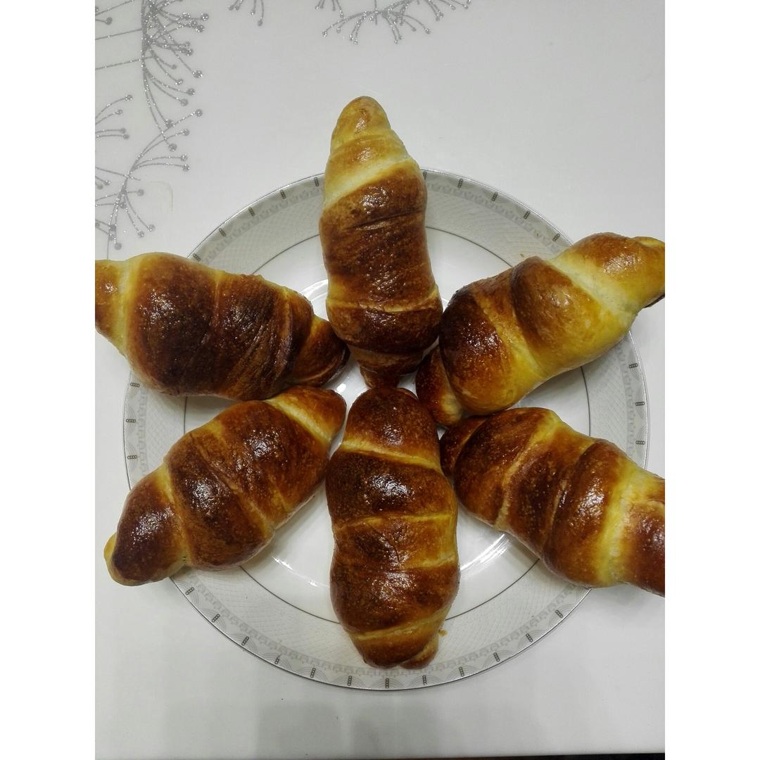 黄油面包卷