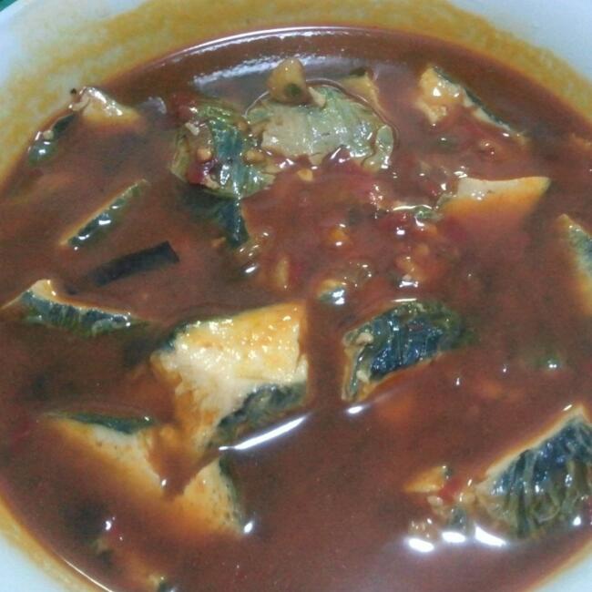 鸭血臭豆腐煲