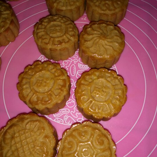 金沙奶黄月饼