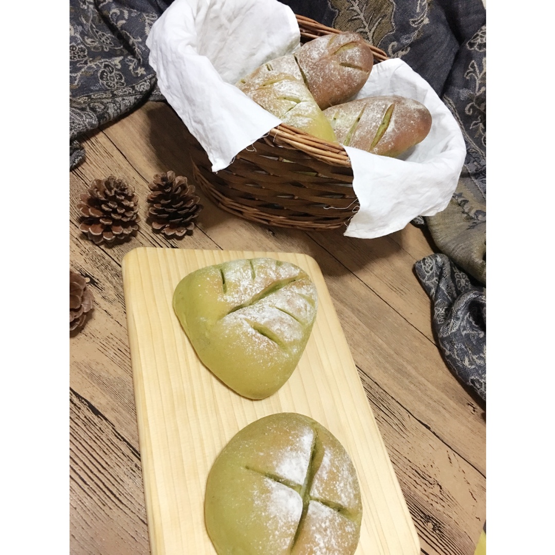 抹茶（青汁）麻薯红豆软欧