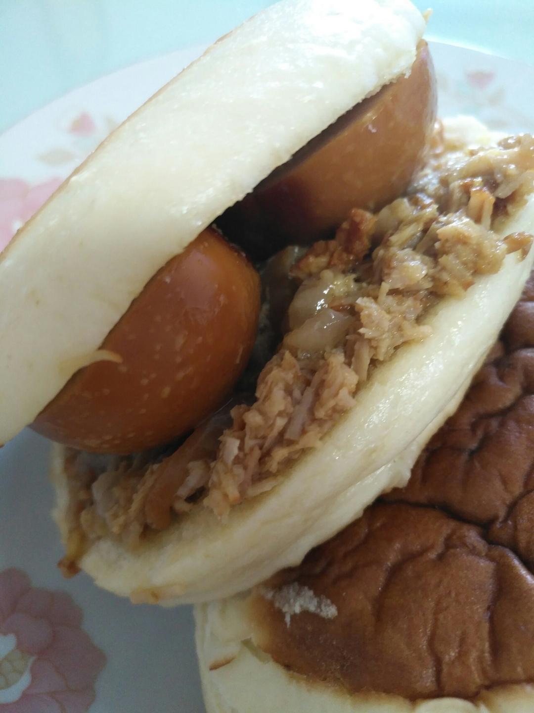 肉夹馍卤肉卤蛋