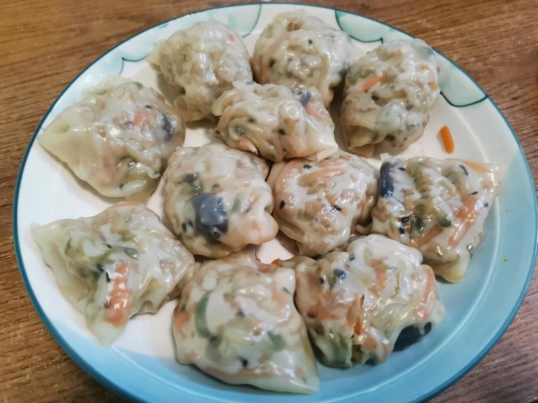 (饺子皮)胡萝卜木耳鸡蛋(馄饨皮)小蒸包/素蒸卷