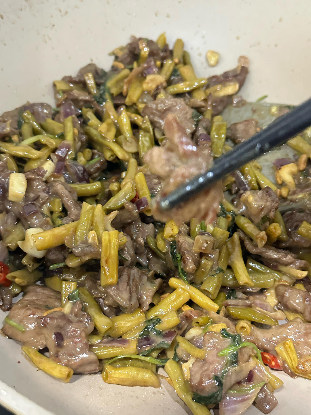 酸豆角炒牛肉