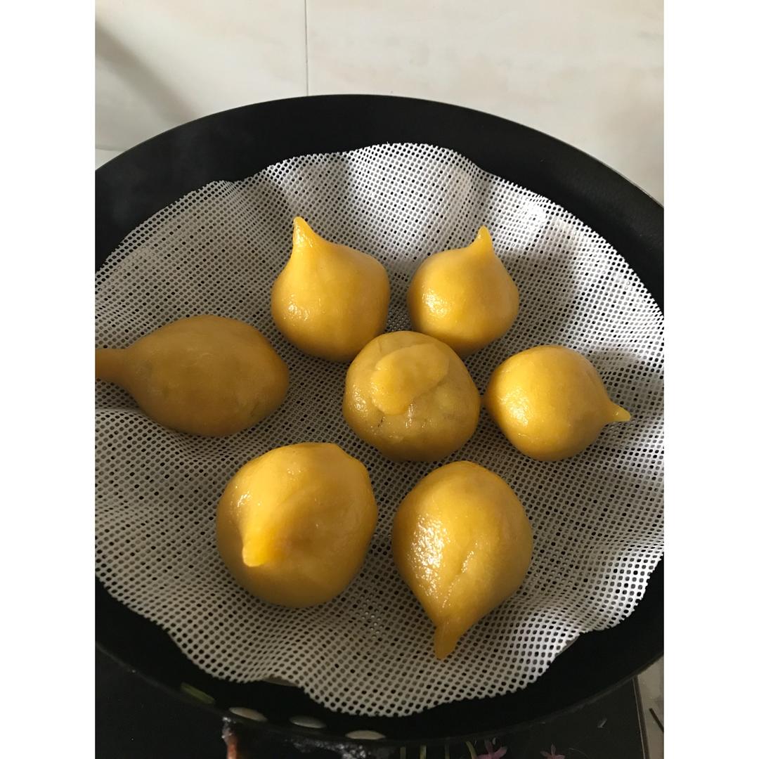 蕃粉圆（地瓜包）