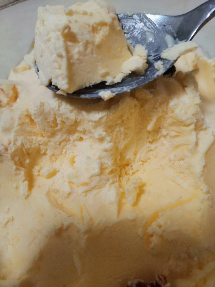 比哈根达斯还好吃的冰激凌（蛋黄是熟的，可以放心吃）