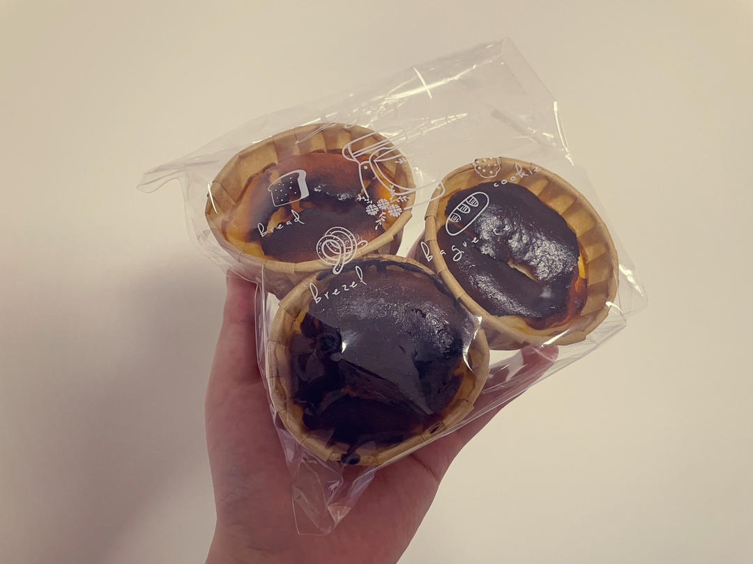 Mini巴斯克芝士小蛋糕