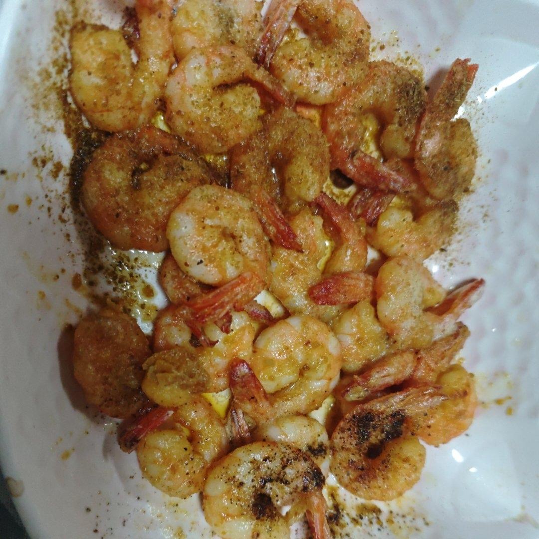 金沙咸蛋黄虾（简单又好吃）
