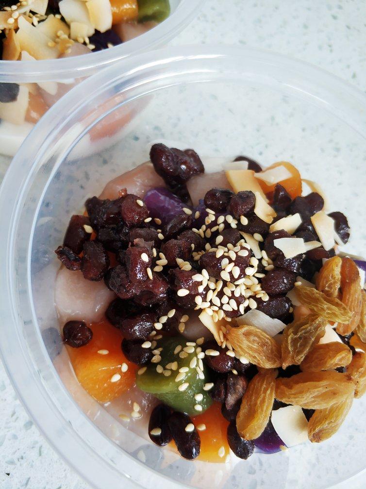 【芋圆水麻薯】