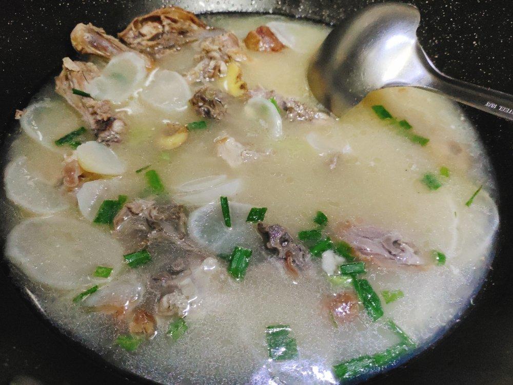 奶白鸭架汤（烤鸭）