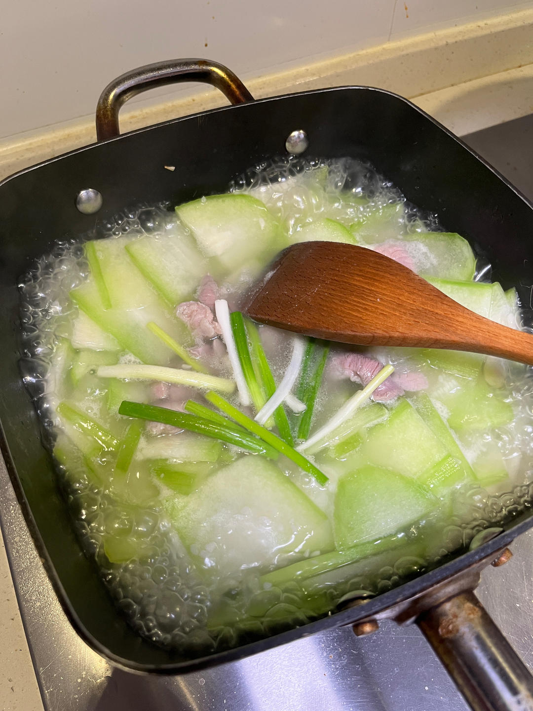 广东靓汤——节瓜瘦肉汤